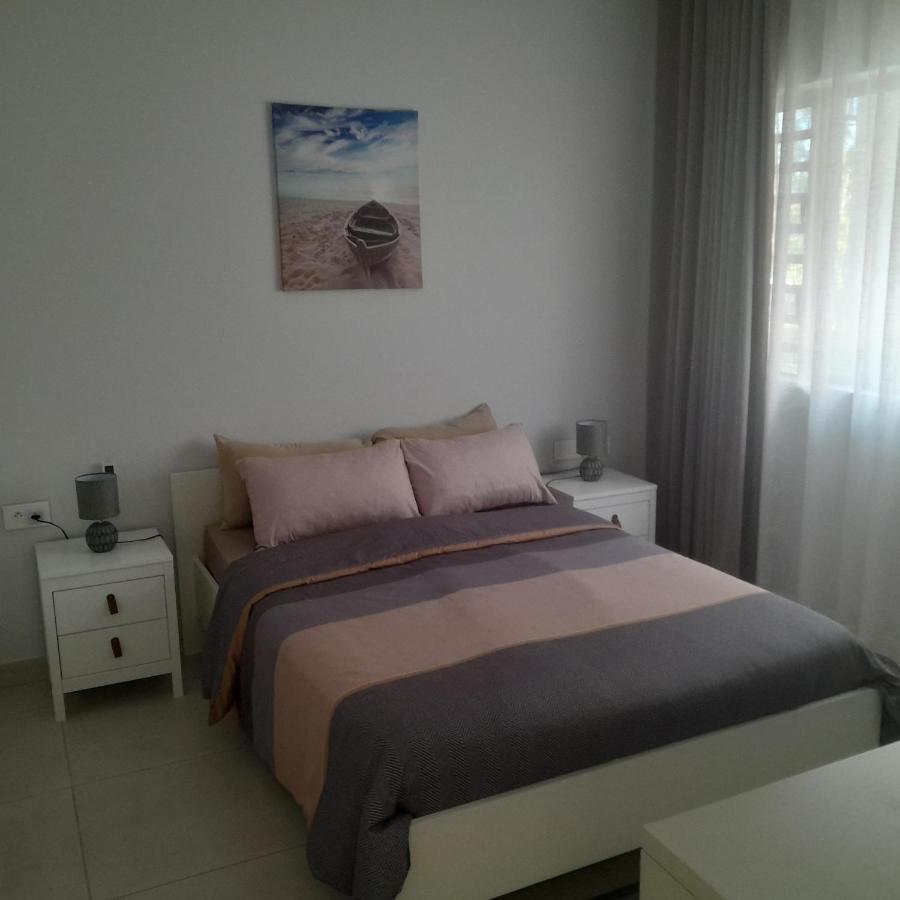 Joli Appartement Neuf, Route Cotiere Grand Bay Εξωτερικό φωτογραφία